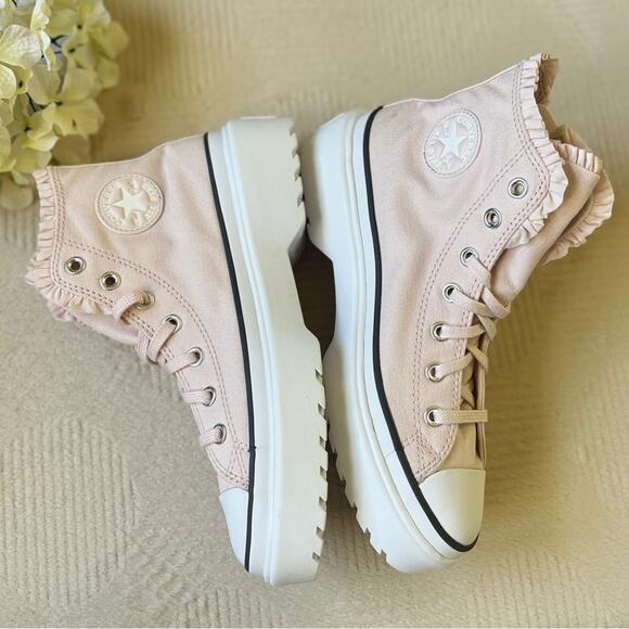 NEW Size 6Y Womens 7.5 Converse Chuck Taylor Lugged Lift High Pink Ruffle Shoe - Picture 3 of 10